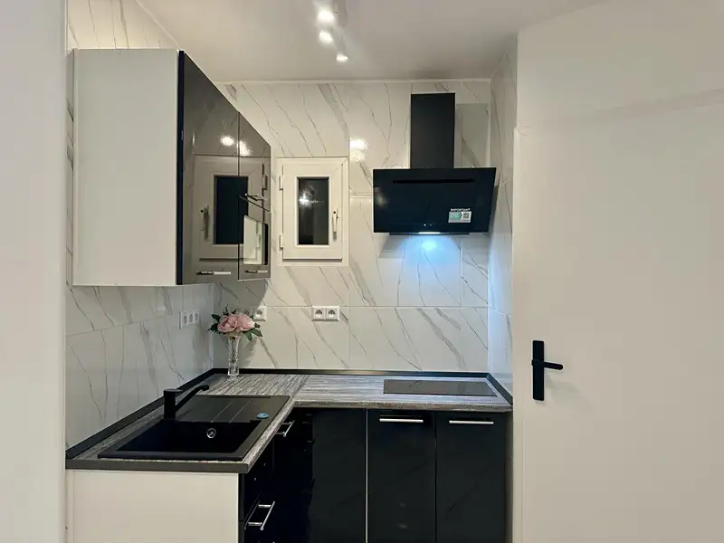 Pronájem bytu 1+kk, 38 m², Praha 5, Praha